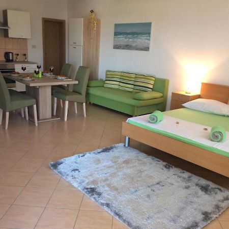 Studio Trogir Romina Plano Exterior photo
